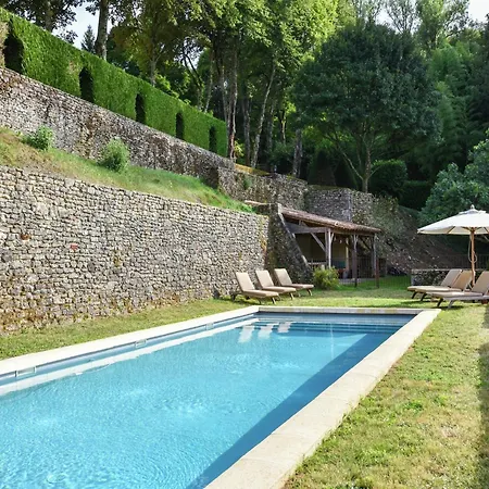 Retreat Near Siorac-en-perigord * Saint-Germain-de-Belvès